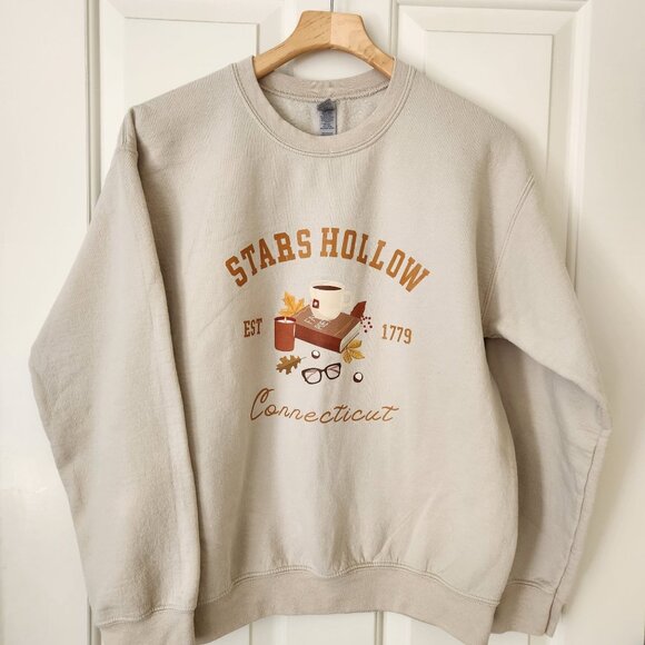 Gilmore Girls Stars Hollow Crewneck Sweatshirt Cute Cozy Academia School Fall - Picture 2 of 8